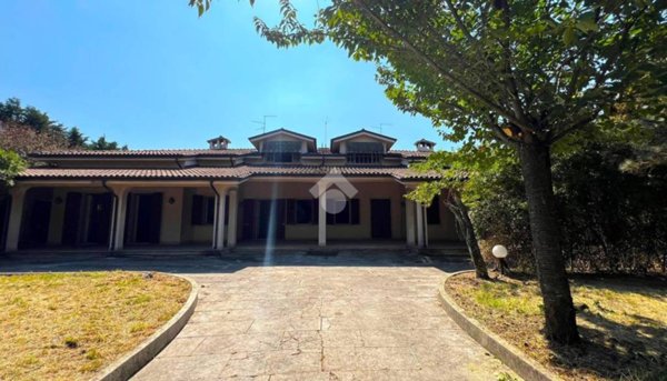 casa indipendente in vendita a Poggio Rusco