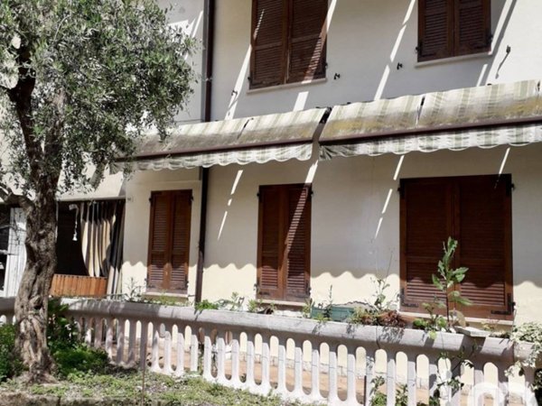 casa indipendente in vendita a Poggio Rusco