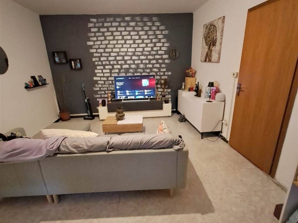 casa semindipendente in vendita a Poggio Rusco