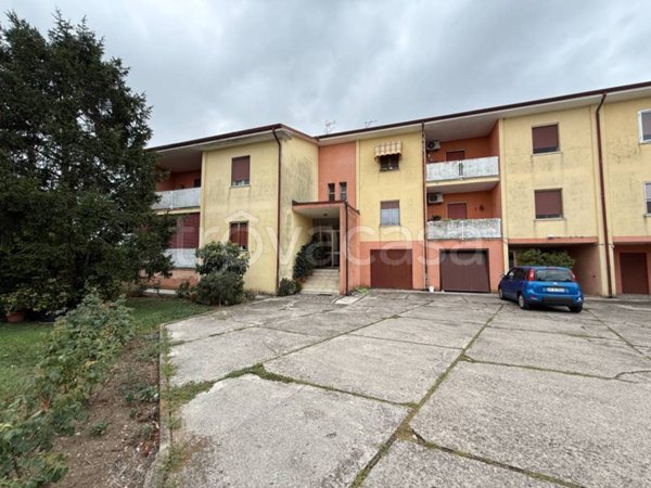 appartamento in vendita a Poggio Rusco in zona Verdonda