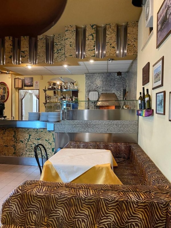 negozio in vendita a Poggio Rusco