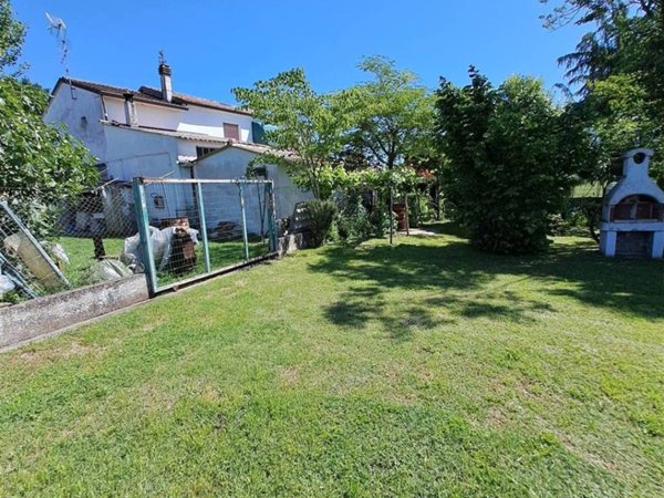 casa indipendente in vendita a Poggio Rusco