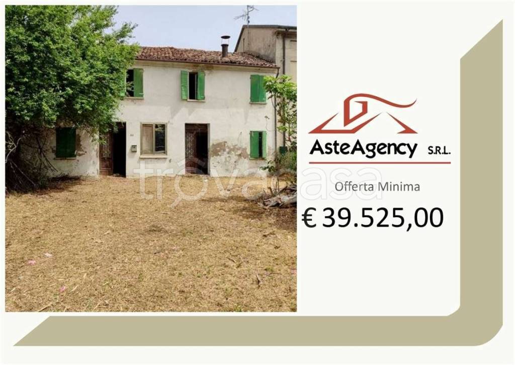 casa indipendente in vendita a Poggio Rusco in zona Dragoncello