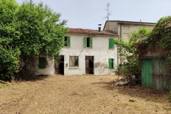 appartamento in vendita a Poggio Rusco in zona Dragoncello