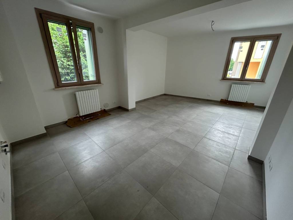 appartamento in vendita a Poggio Rusco in zona Agnolo