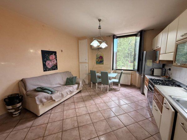 appartamento in vendita a Poggio Rusco in zona Agnolo