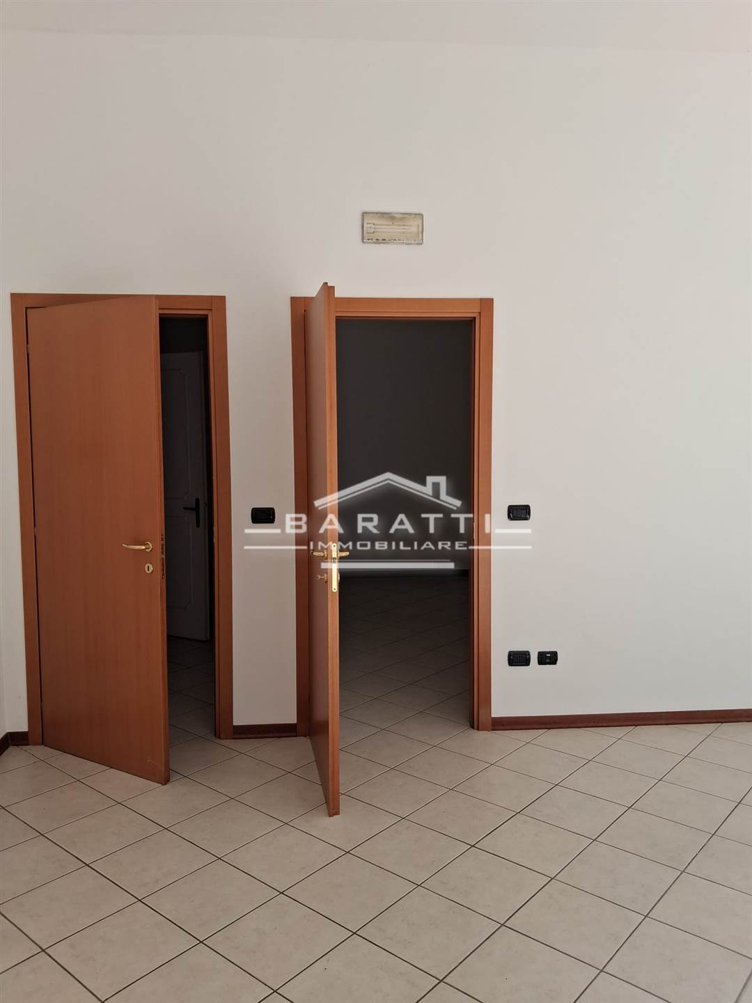 ufficio in vendita a Poggio Rusco in zona Agnolo
