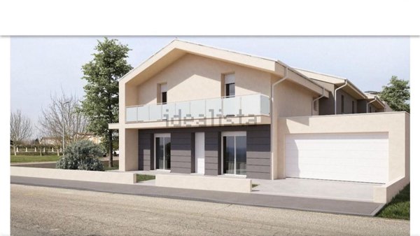 casa indipendente in vendita a Pomponesco