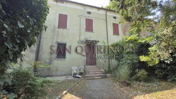 casa indipendente in vendita a Pomponesco in zona Banzuolo