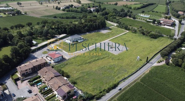 casa indipendente in vendita a Ponti sul Mincio
