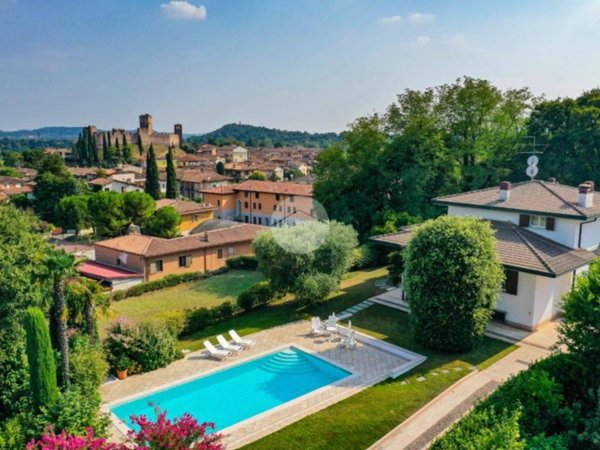 casa indipendente in vendita a Ponti sul Mincio