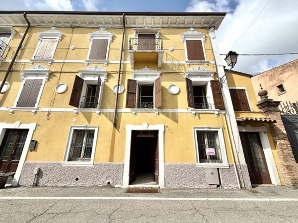 appartamento in vendita a Ponti sul Mincio