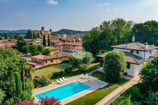 casa indipendente in vendita a Ponti sul Mincio