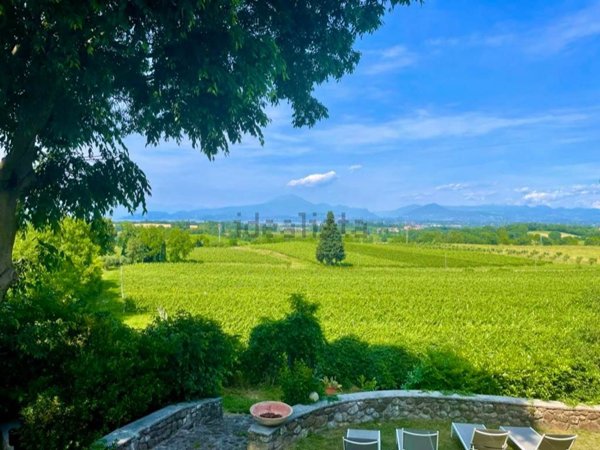 casa indipendente in vendita a Ponti sul Mincio