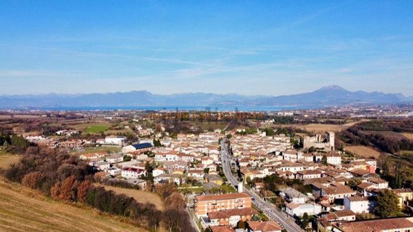 terreno edificabile in vendita a Ponti sul Mincio