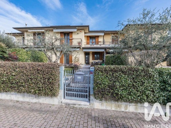 casa indipendente in vendita a Ponti sul Mincio