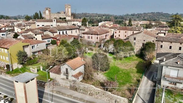 appartamento in vendita a Ponti sul Mincio