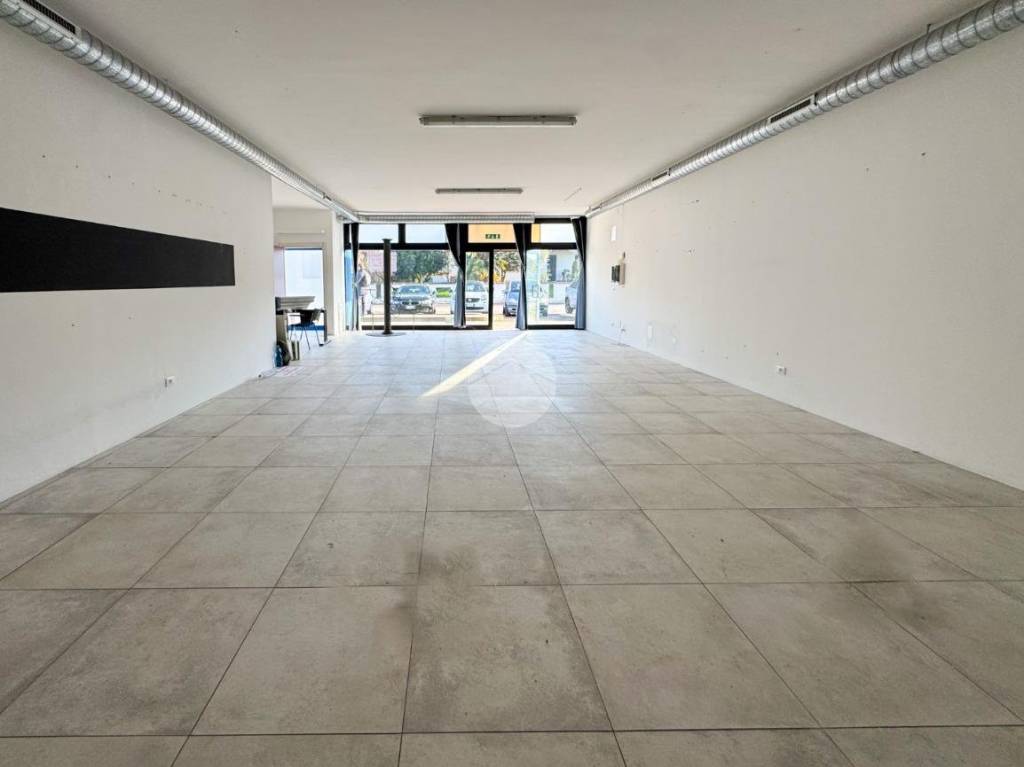 appartamento in vendita a Porto Mantovano in zona Sant'Antonio