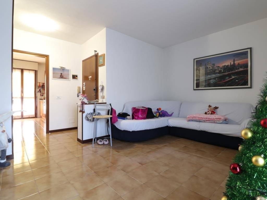 appartamento in vendita a Porto Mantovano in zona Sant'Antonio