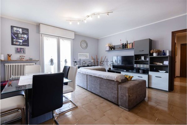 appartamento in vendita a Porto Mantovano in zona Bancole