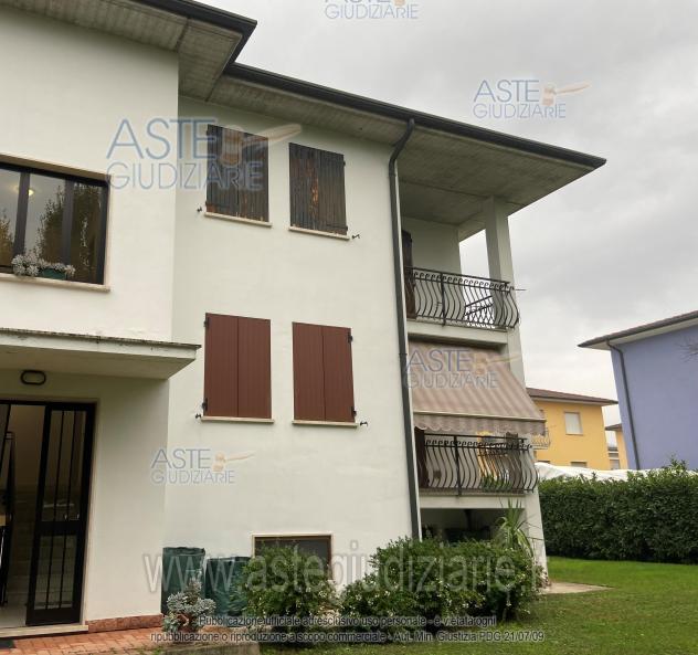 appartamento in vendita a Porto Mantovano in zona Sant'Antonio