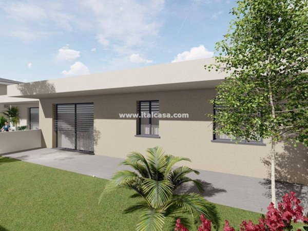 casa indipendente in vendita a Porto Mantovano in zona Sant'Antonio