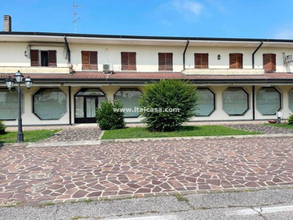 terreno edificabile in vendita a Porto Mantovano in zona Sant'Antonio