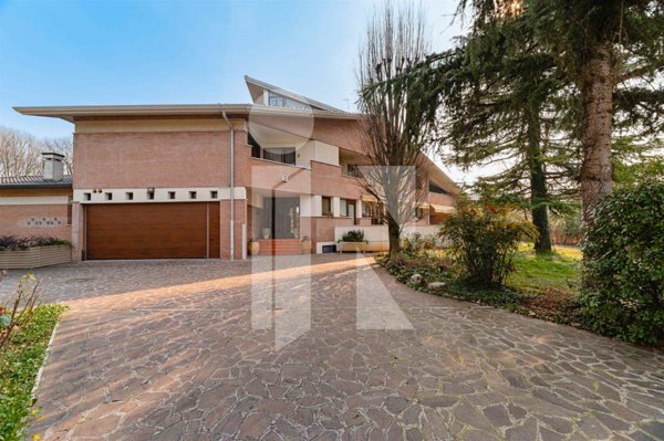 casa indipendente in vendita a Porto Mantovano