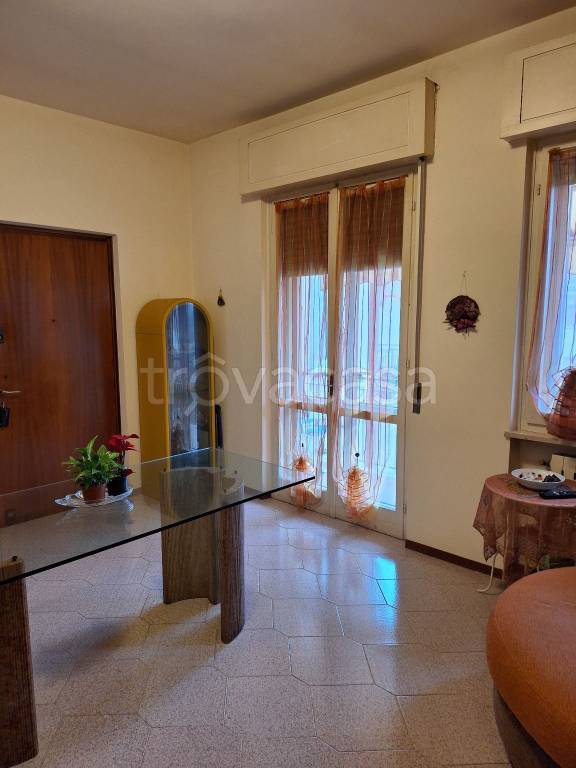 appartamento in vendita a Porto Mantovano in zona Sant'Antonio