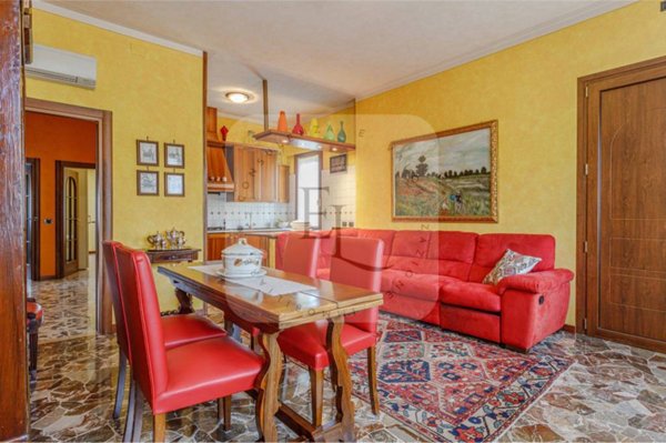 casa indipendente in vendita a Porto Mantovano in zona Sant'Antonio