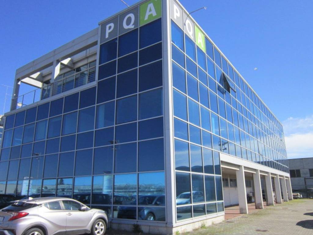 ufficio in vendita a Porto Mantovano in zona Malpensata