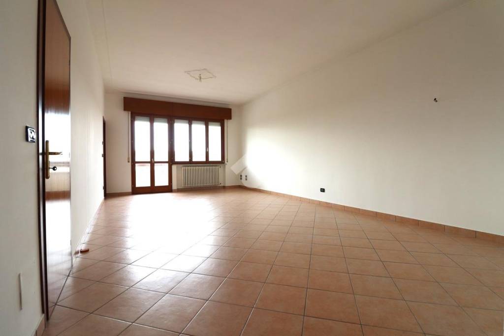 appartamento in vendita a Porto Mantovano in zona Sant'Antonio