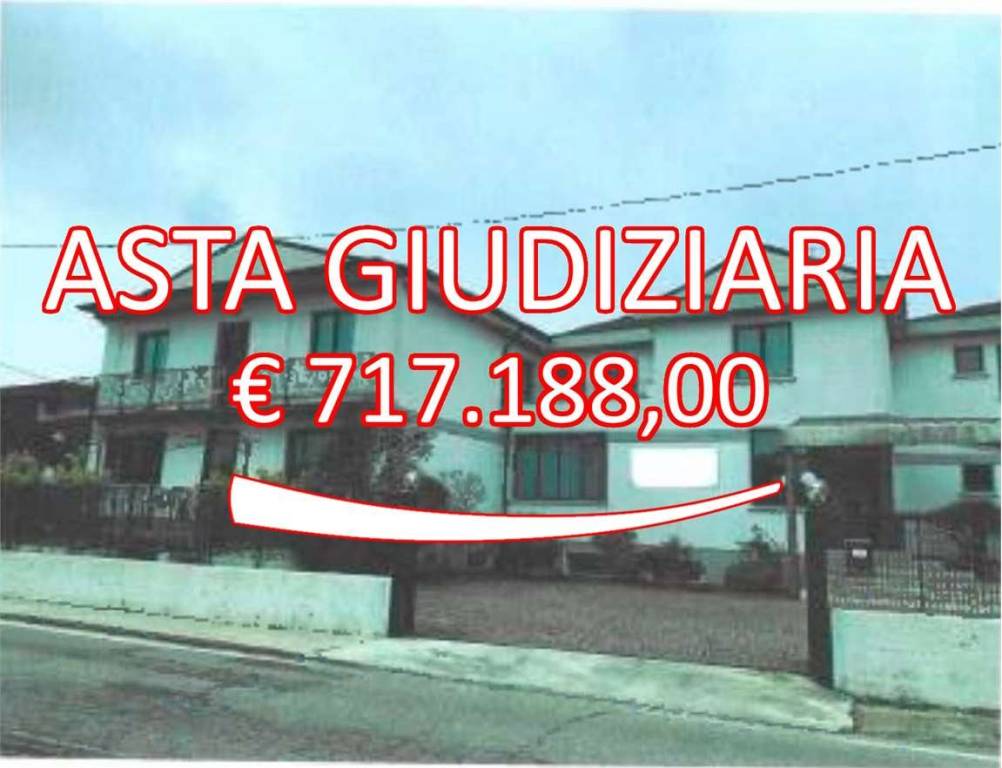 negozio in vendita a Porto Mantovano in zona Sant'Antonio