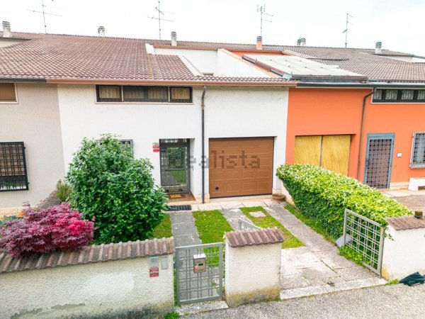 casa indipendente in vendita a Porto Mantovano