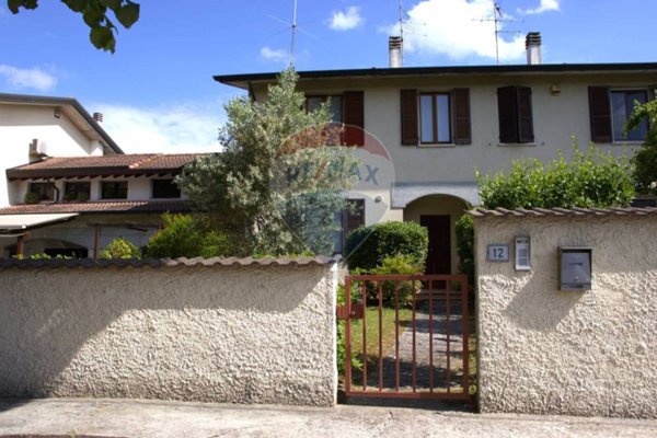 casa indipendente in vendita a Porto Mantovano in zona Sant'Antonio