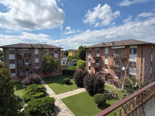appartamento in vendita a Porto Mantovano in zona Sant'Antonio