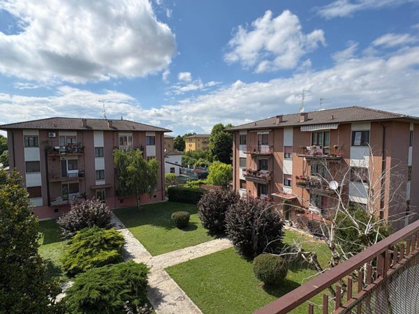 appartamento in vendita a Porto Mantovano in zona Sant'Antonio