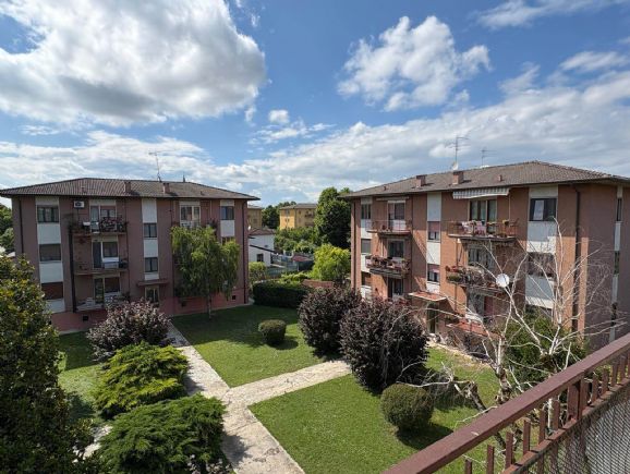 appartamento in vendita a Porto Mantovano in zona Sant'Antonio
