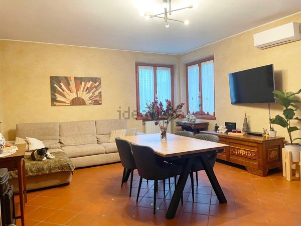casa indipendente in vendita a Porto Mantovano