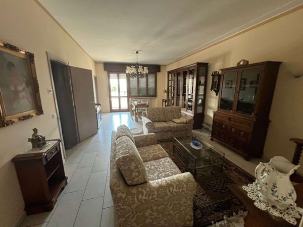 appartamento in vendita a Porto Mantovano in zona Sant'Antonio