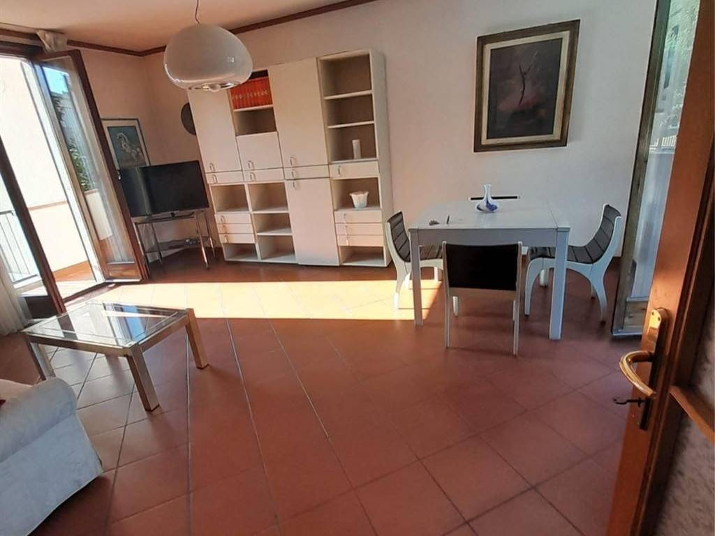 casa indipendente in vendita a Porto Mantovano in zona Sant'Antonio