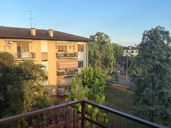 appartamento in vendita a Porto Mantovano in zona Sant'Antonio