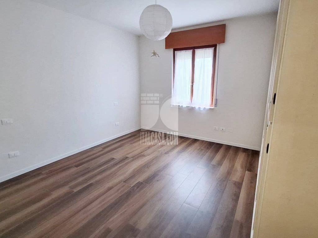 appartamento in vendita a Porto Mantovano in zona Sant'Antonio