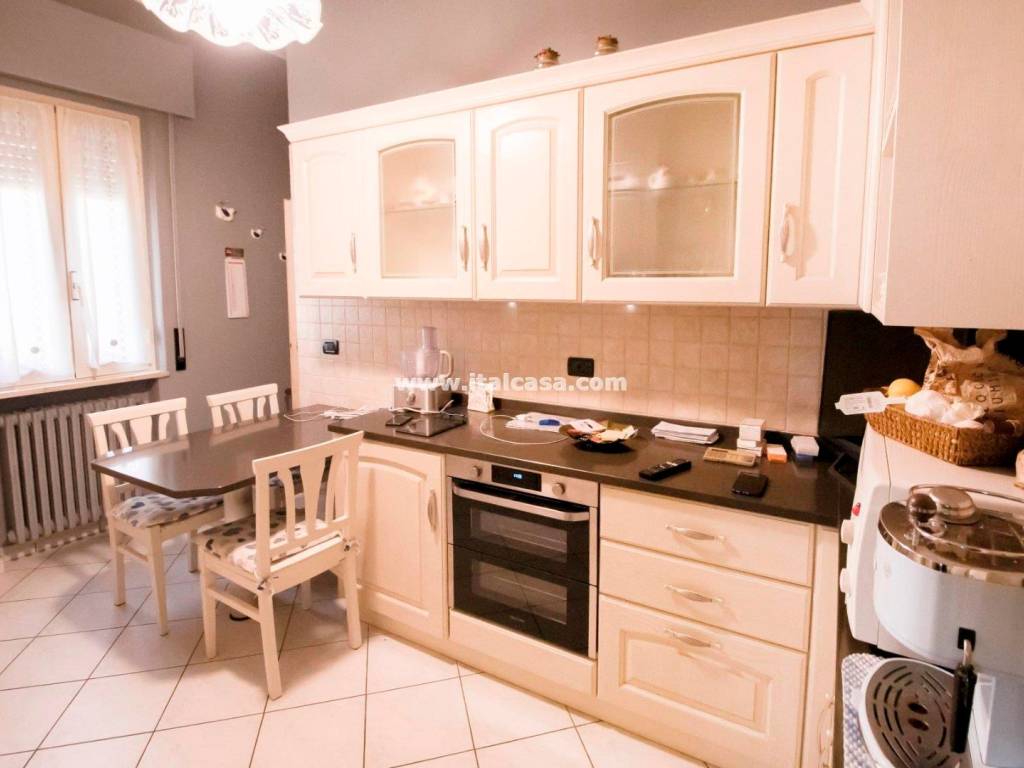 casa indipendente in vendita a Porto Mantovano in zona Sant'Antonio