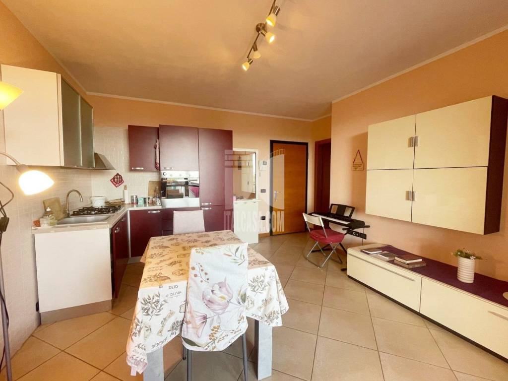 appartamento in vendita a Porto Mantovano in zona Sant'Antonio