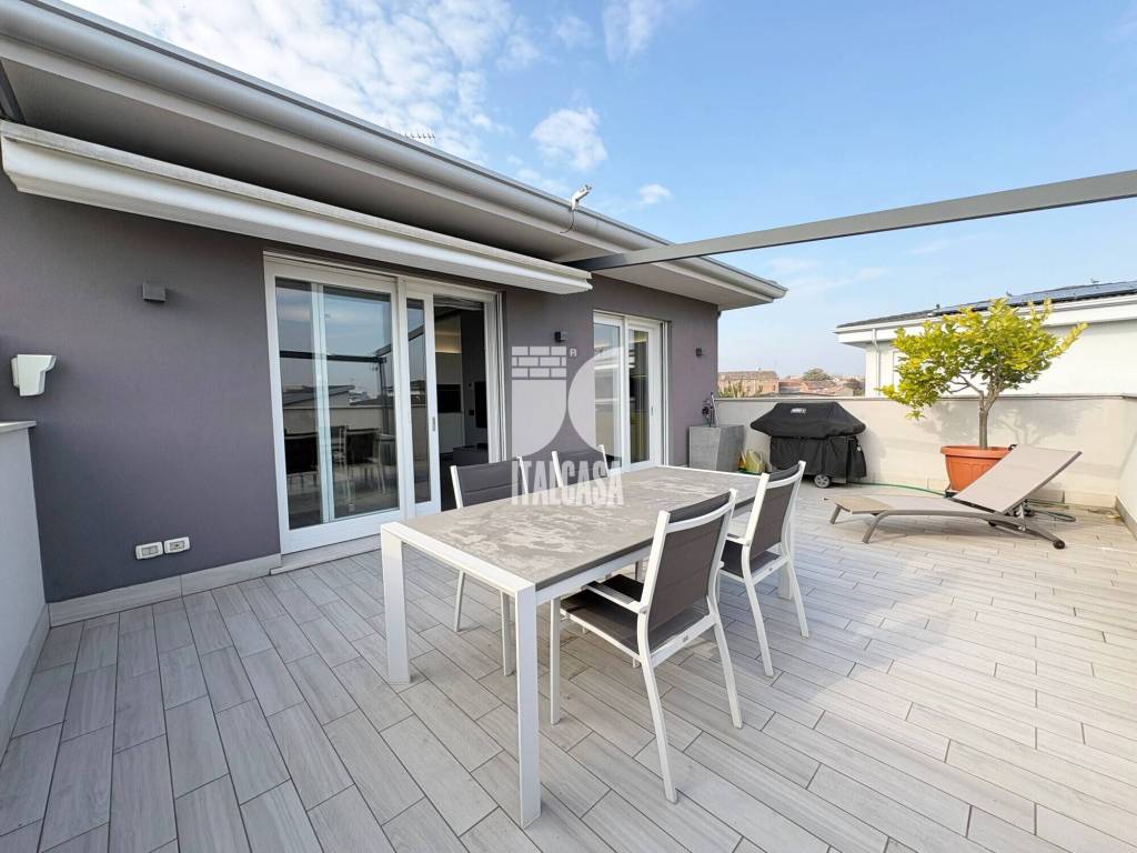 appartamento in vendita a Porto Mantovano in zona Sant'Antonio