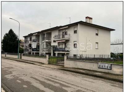 appartamento in vendita a Porto Mantovano in zona Sant'Antonio