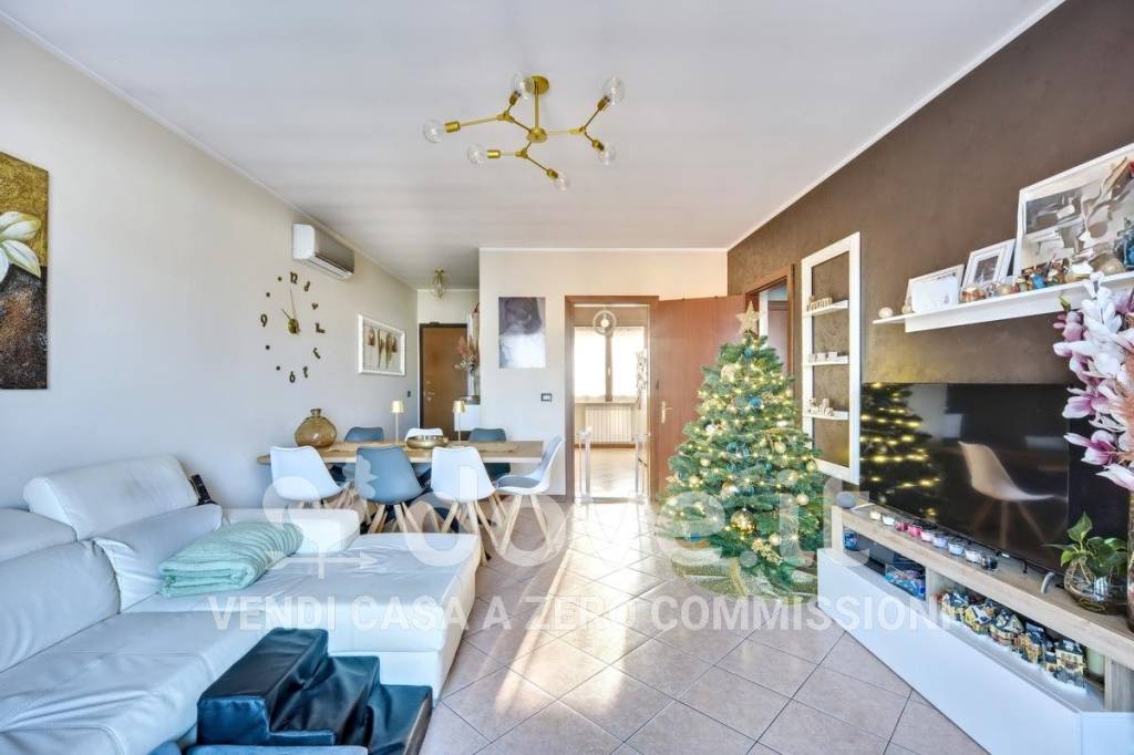 appartamento in vendita a Porto Mantovano in zona Sant'Antonio