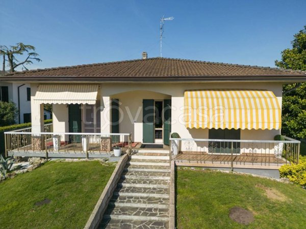 casa indipendente in vendita a Porto Mantovano