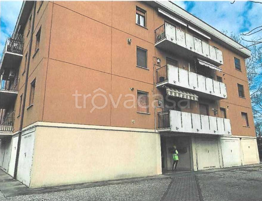 appartamento in vendita a Porto Mantovano in zona Sant'Antonio